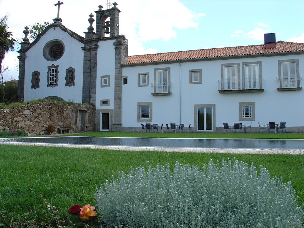 Hotel Convento Dos Capuchos Moncao Exterior photo